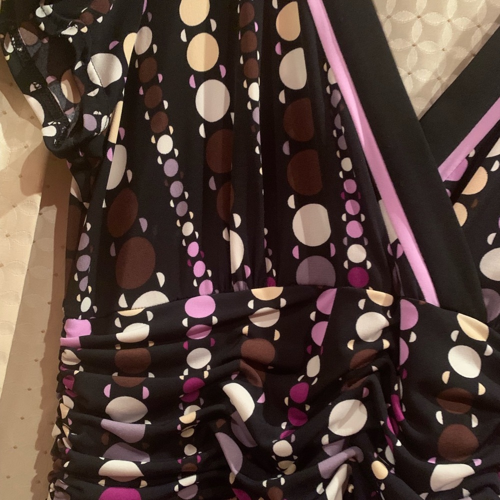 Women’s Studio I Black/Purple V-Neck Dress - Picture 3 of 6